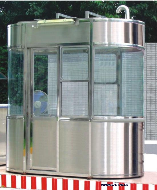 ���A���퍏ͤ